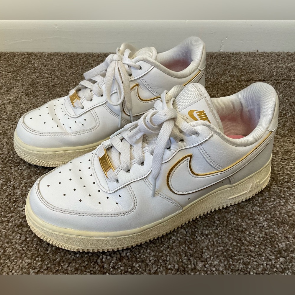 Nike AF1 Women Size 7.5